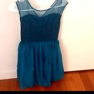 Gorgeous dress by Speechless